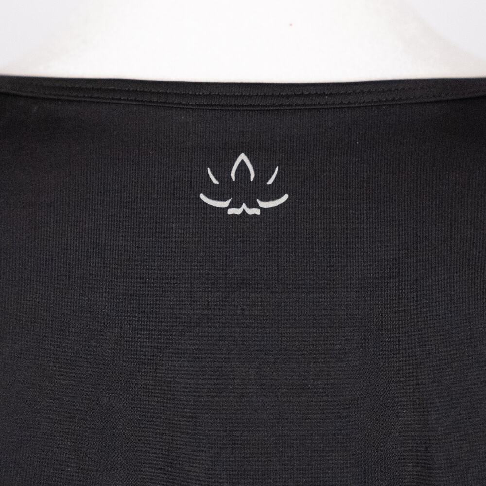 Beyond Yoga Women's Cruz Scalloped Crop Top Size LARGE Black Laser Cut Hem - Picture 6 of 7